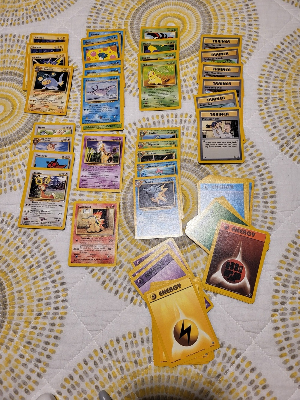 Trading Pokémon Cards Lot 2– assorted energy cards  60+